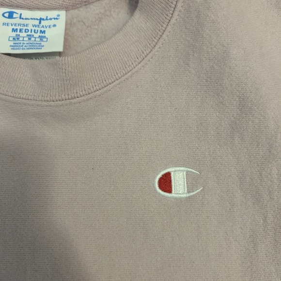 Champion Women’s Reverse Weave Cropped Sweatshirt - Light Pink, Size Medium- EUC - Picture 4 of 6